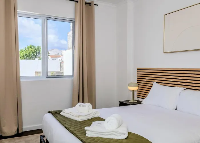 Daire Guestready - Sunlit Duplex Escape Ponta Delgada