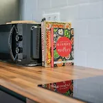 Guestready - Sunlit Duplex Escape *