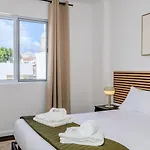 Апартаменты Guestready - Sunlit Duplex Escape Понта-Делгада