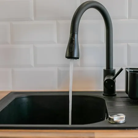 Guestready - Sunlit Duplex Escape *