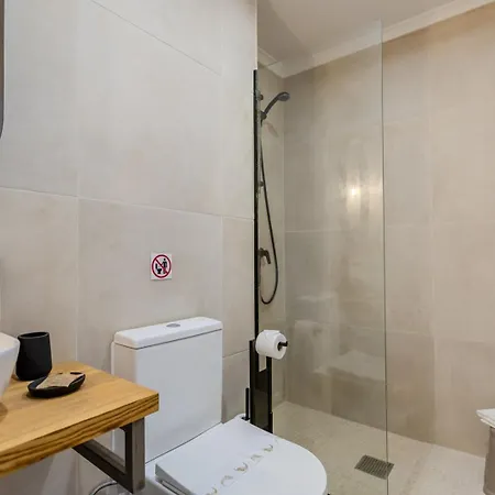 Guestready - Sunlit Duplex Escape * Ponta Delgada