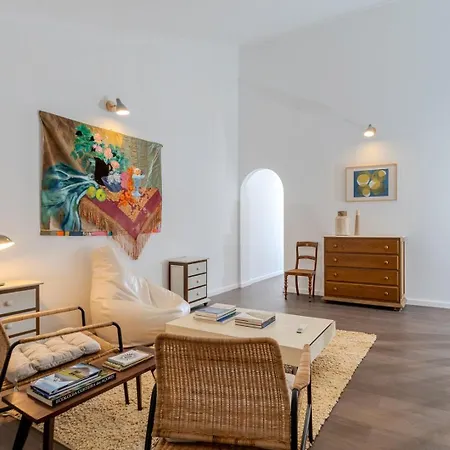 Guestready - Sunlit Duplex Escape *