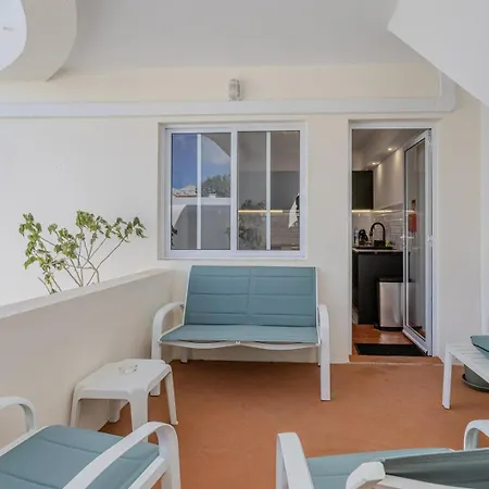 Guestready - Sunlit Duplex Escape Lejlighed