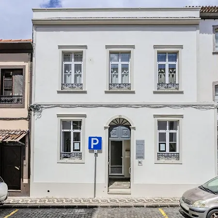 Guestready - Sunlit Duplex Escape *