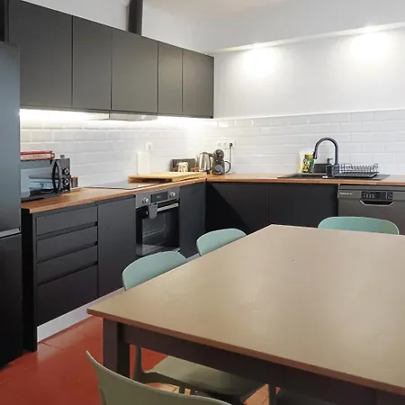 Guestready - Sunlit Duplex Escape *