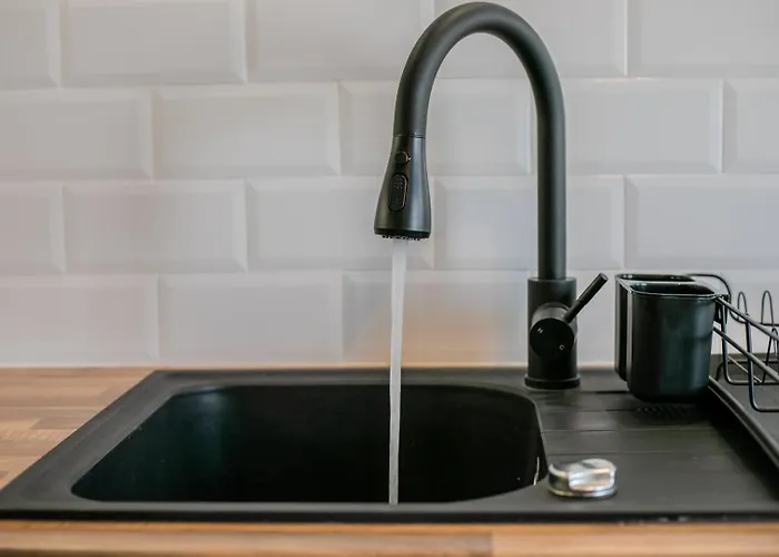 Guestready - Sunlit Duplex Escape *