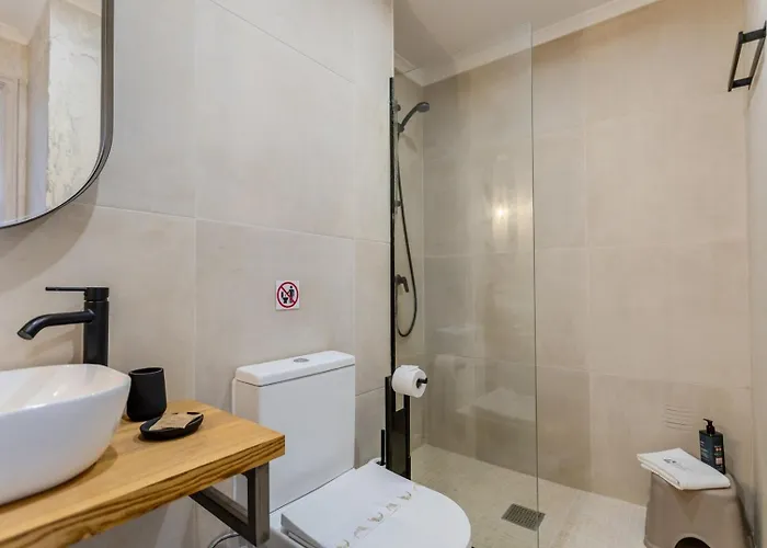 Guestready - Sunlit Duplex Escape * Ponta Delgada